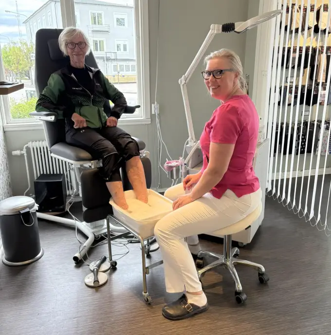 Carina på Fotvårdscentralen