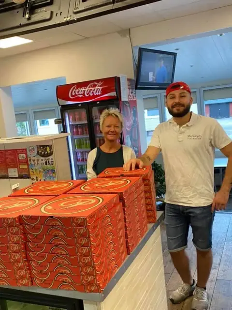 Besök Markaryds Pizzabutik
