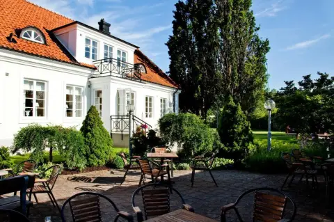 Besök Ekebacken Hotell & Konferens